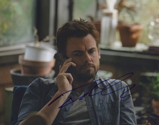 Tommy Dewey autograph