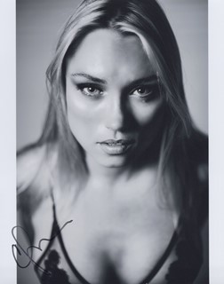 Clare Grant autograph