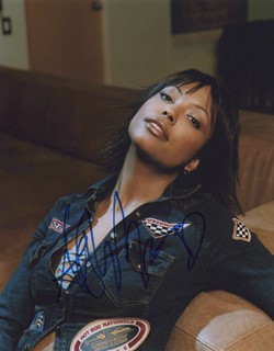 Aisha Tyler autograph