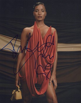 Indya Moore autograph