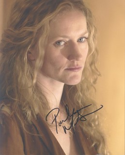 Paula Malcomson autograph