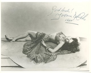 Yvonne DeCarlo autograph