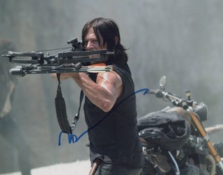 Norman Reedus autograph