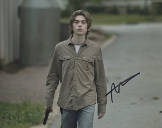 Austin Abrams autograph