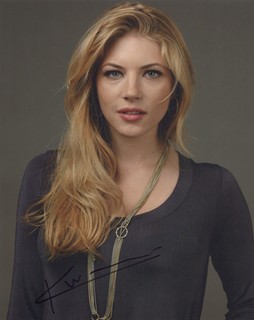 Katheryn Winnick autograph