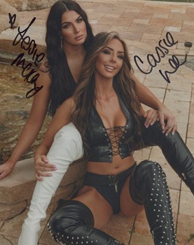 The IIconics autograph