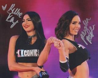 The IIconics autograph