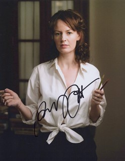 Rosemarie DeWitt autograph