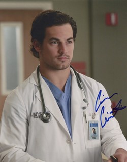 Giacomo Gianniotti autograph