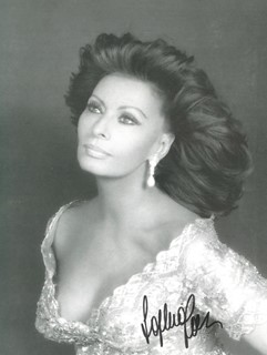 Sophia Loren autograph