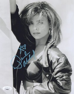 Paula Abdul autograph