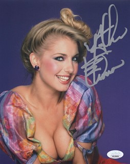 Heather Thomas autograph