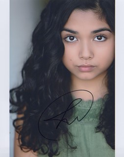 Julia Garcia autograph