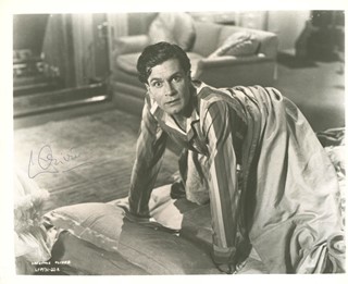 Laurence Olivier autograph