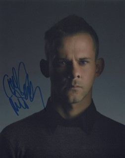 Dominic Monaghan autograph