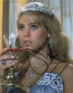 Olivia D'Abo autograph