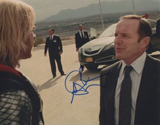 Clark Gregg autograph