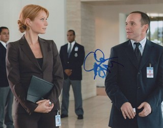 Clark Gregg autograph