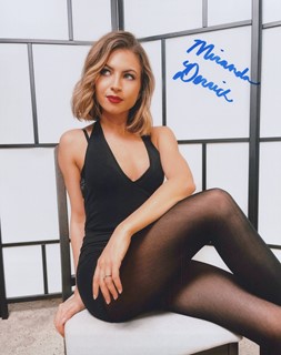 Miranda Derrick autograph