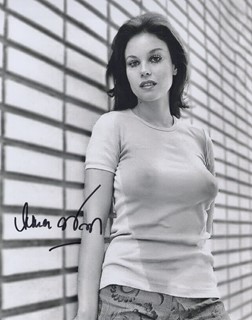 Lana Wood autograph