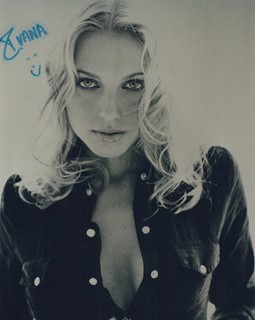 Ivana Bozilovic autograph