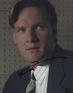 Donal Logue autograph