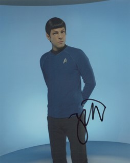 Zachary Quinto autograph