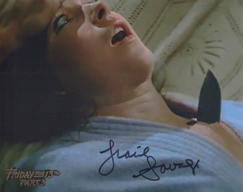 Tracie Savage autograph