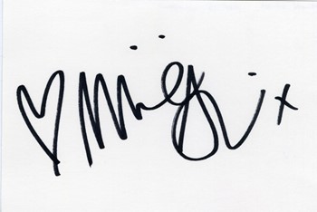 Minnie Driver autograph