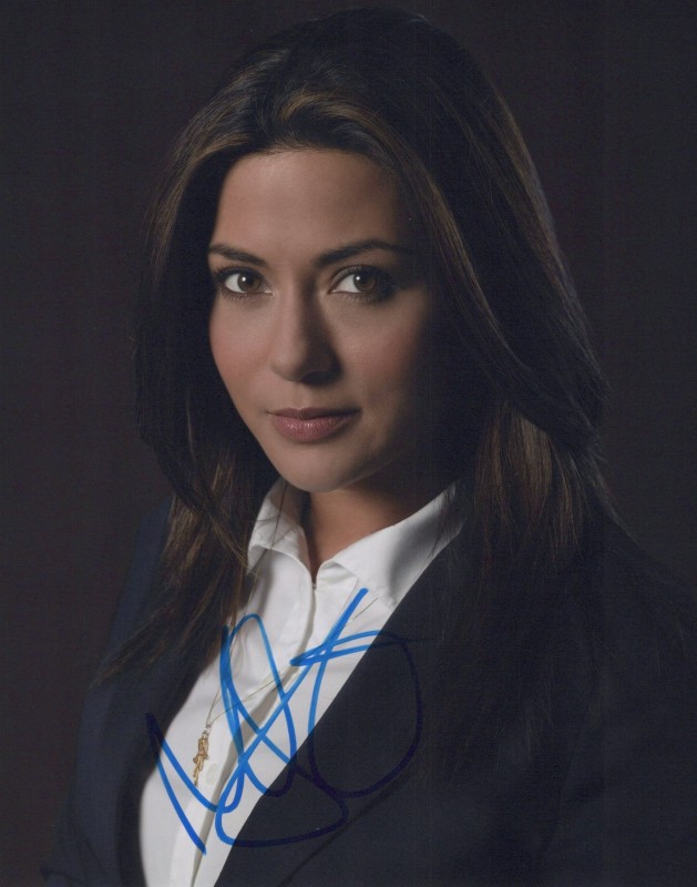 Marisol Nichols autograph, item FP614534