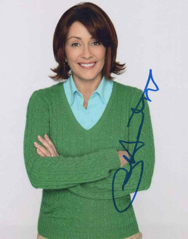 Patricia Heaton autograph, item FP609554