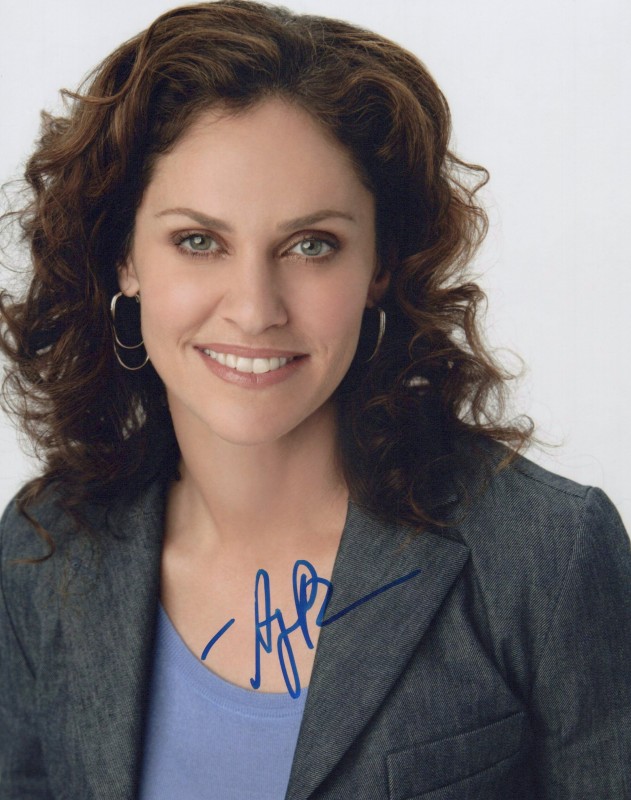 Amy Brenneman autograph, item FP595799