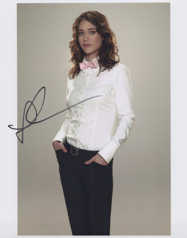 Lizzy Caplan autograph, item FP602320