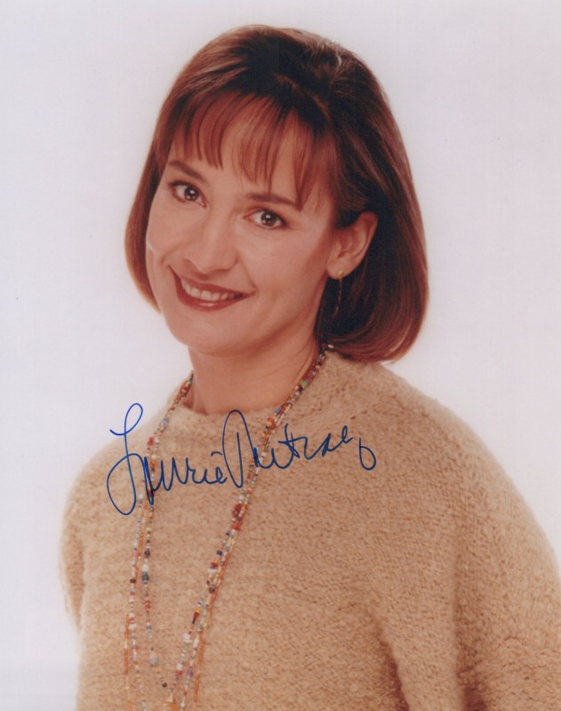 Laurie Metcalf autograph, item FP608007