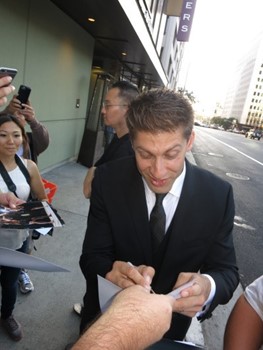 Alain Moussi autograph