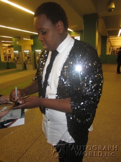 Alex Newell autograph