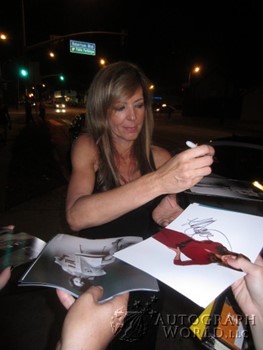 Allison Janney autograph