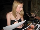 Dakota Fanning signing proof