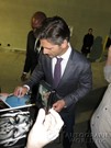 Eric Bana signing proof