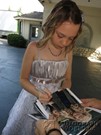 Isabelle Nelisse signing proof