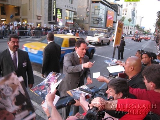 Jon Favreau autograph