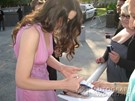 Madeline Zima signing proof