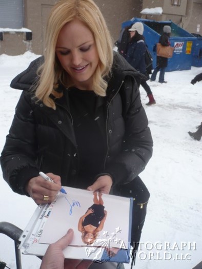 Malin Akerman autograph