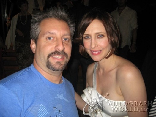 Vera Farmiga autograph