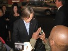 Viggo Mortensen signing proof